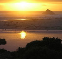 Arthur River Beach House - Nambucca Heads Accommodation