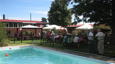 Captains Lodge International - Nambucca Heads Accommodation 1