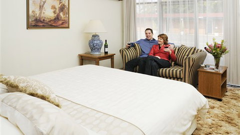 Captains Lodge International - Nambucca Heads Accommodation 5