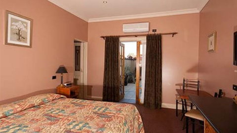 Grand Central Accommodation B&B Cobden - Nambucca Heads Accommodation 2