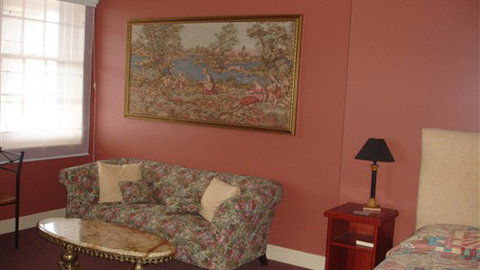 Grand Central Accommodation B&B Cobden - Nambucca Heads Accommodation 7