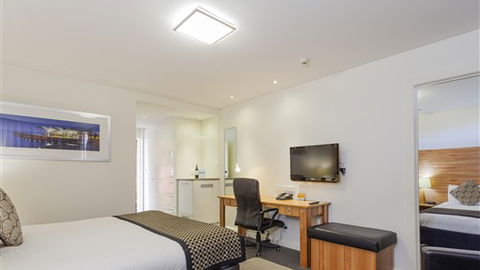 Quality Hotel Bayside Geelong - Nambucca Heads Accommodation 2