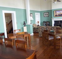 Bank on Main - Nambucca Heads Accommodation