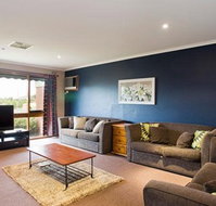 Raydon Court - Nambucca Heads Accommodation