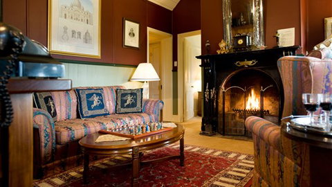 Hilltop Cottage - Daylesford - Nambucca Heads Accommodation 3