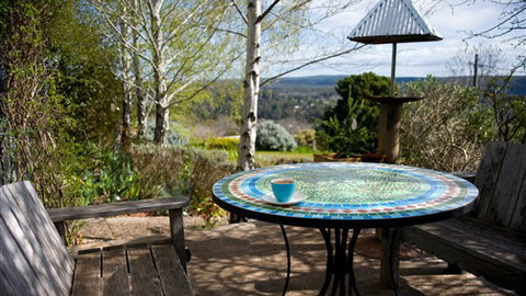 Hilltop Cottage - Daylesford - Nambucca Heads Accommodation 6