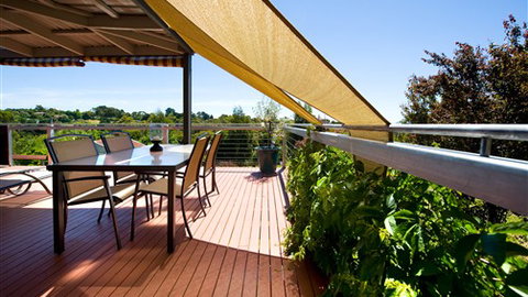 Arabella Heights- Daylesford - Nambucca Heads Accommodation 0