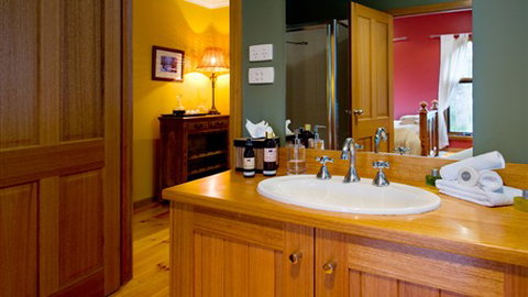Abbott's Rest - Hepburn Springs - Nambucca Heads Accommodation 2
