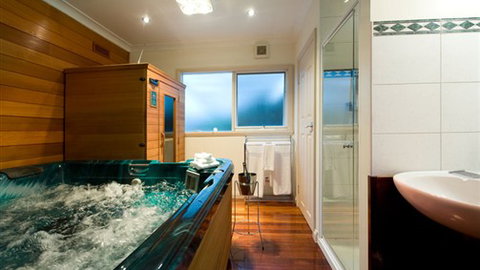 Chata Cottage - Daylesford - Nambucca Heads Accommodation 4