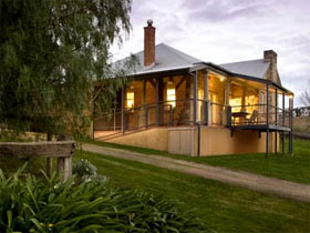 Longview Vineyard Homestead - Nambucca Heads Accommodation 0