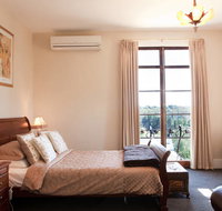 Azidene House  Spa Apartments - Nambucca Heads Accommodation