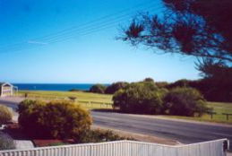 Bott's Beach Retreat - Nambucca Heads Accommodation 4