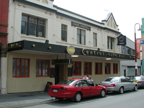 Central Cafe & Bar - Nambucca Heads Accommodation 1