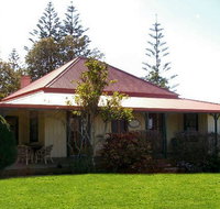 Christian's of Bucks Point - Nambucca Heads Accommodation