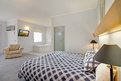 Comfort Inn & Suites King Avenue - Nambucca Heads Accommodation 5