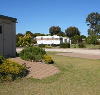 Cummins Community Caravan Park - Nambucca Heads Accommodation