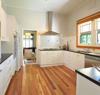 Healesville Garden Cottage - Nambucca Heads Accommodation