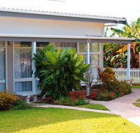 Hibiscus Crown - Nambucca Heads Accommodation