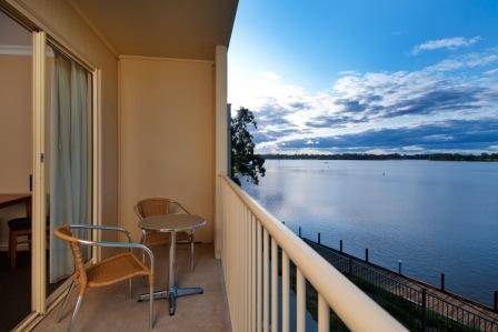 Nagambie Waterfront Motel - Nambucca Heads Accommodation 6