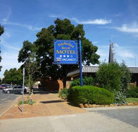 Nicholas Royal Motel - Nambucca Heads Accommodation