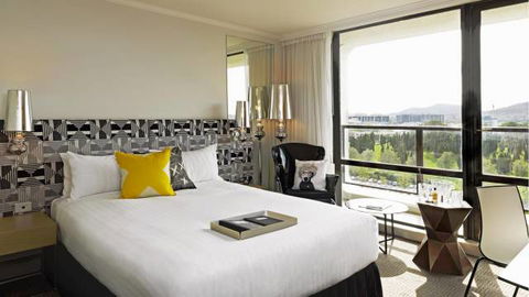 QT Canberra - Nambucca Heads Accommodation 11