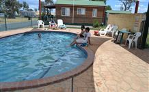 Husky Style - Nambucca Heads Accommodation 0