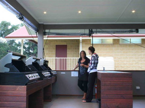 Lake Conjola Waterfront Holiday Park - Nambucca Heads Accommodation 6