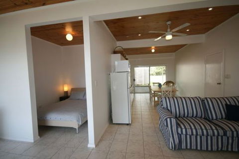 LJ Hooker Goolwa Holiday Rentals - 42 Underwood Avenue, Goolwa Beach - Nambucca Heads Accommodation 7
