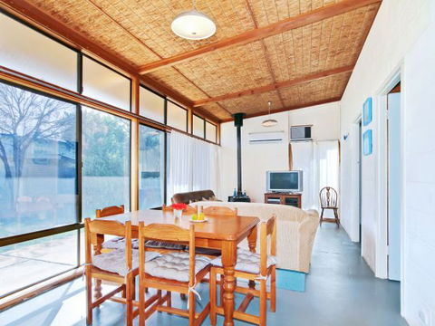 Century 21 SouthCoast: Serenity By The Sea - Nambucca Heads Accommodation 1