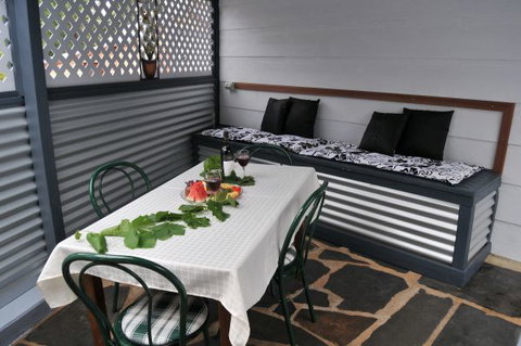Ellenor Ivy Cottage - Nambucca Heads Accommodation 4