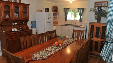 Ellenor Ivy Cottage - Nambucca Heads Accommodation 0