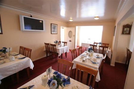 Blue & White Lodge - Nambucca Heads Accommodation 0