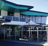 Highlander Hotel Bar Kitchen Rooftop - Nambucca Heads Accommodation