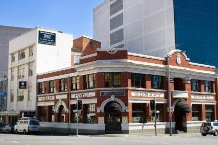 Montgomery's Private Hotel & YHA - Nambucca Heads Accommodation 4