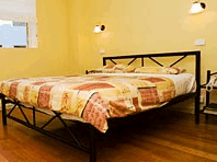 Montgomery's Private Hotel & YHA - Nambucca Heads Accommodation 2