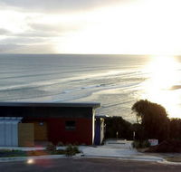 Freycinet Beach Apartments - Nambucca Heads Accommodation