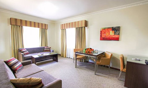 Governor Macquarie Motor Inn - Nambucca Heads Accommodation 1