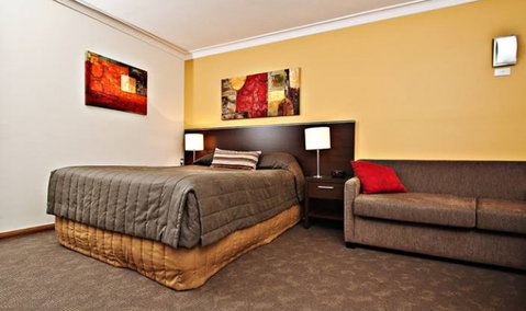 Governor Macquarie Motor Inn - Nambucca Heads Accommodation 3