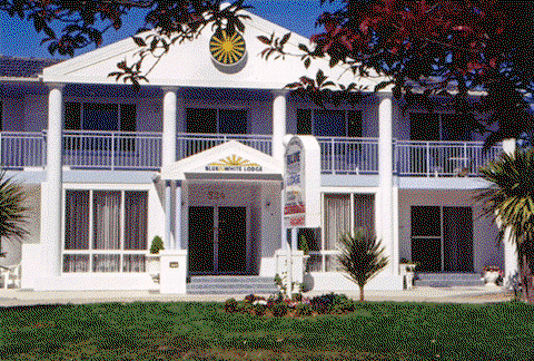 Blue & White Lodge - Nambucca Heads Accommodation 2