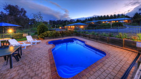 Top Of The Town Motor Inn Yackandandah - Nambucca Heads Accommodation 1