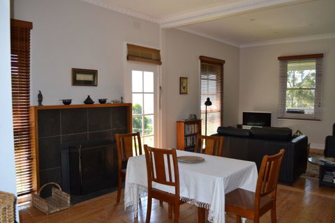 Clifden Cottage - Nambucca Heads Accommodation 8