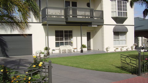 Glenelg Sea-Breeze B&B - Nambucca Heads Accommodation 0