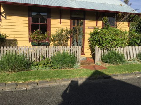 Twomey's Cottage - Nambucca Heads Accommodation 0