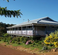 Blue House Bed and Breakfast - Nambucca Heads Accommodation