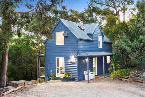 Briars Cottage Daylesford - Nambucca Heads Accommodation 1