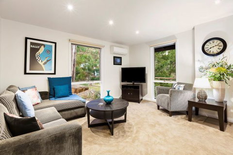 Briars Cottage Daylesford - Nambucca Heads Accommodation 2