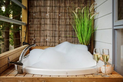 Briars Cottage Daylesford - Nambucca Heads Accommodation 9