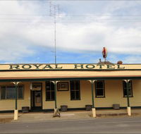 Royal Hotel Snake Valley - Nambucca Heads Accommodation