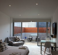 Sandy Bay Studio Apartment - Nambucca Heads Accommodation