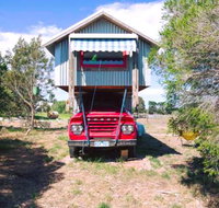 Torquay Farmstay  Blue Studio Truck - Nambucca Heads Accommodation
